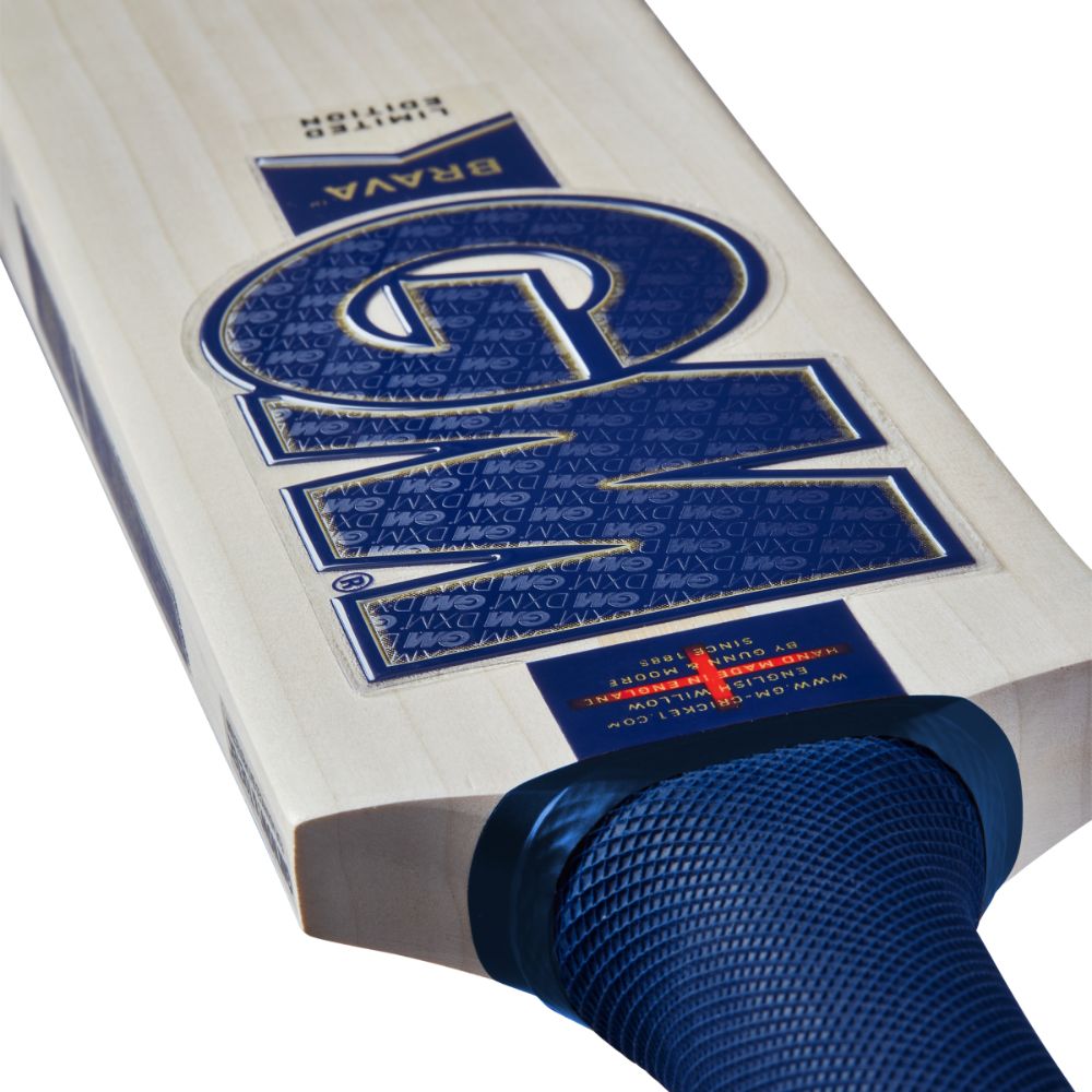 GM Brava DXM 909 Senior English Willow Cricket Bat