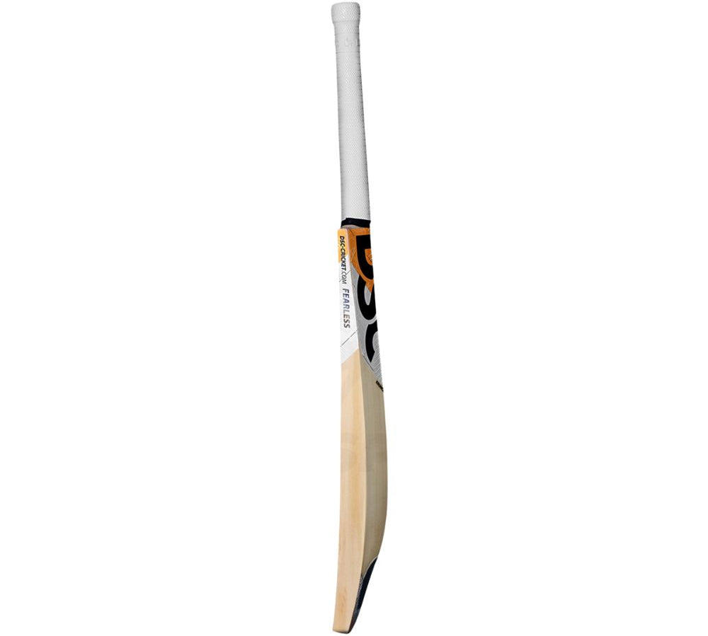 Online Shop for DSC Krunch 900 Junior Cricket Bat at Stag Sports