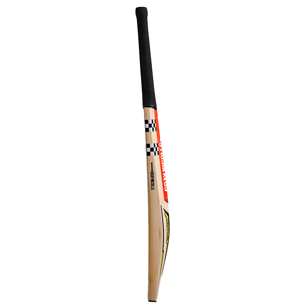 GN-Victus-750-Cricket-Bat-side.jpg